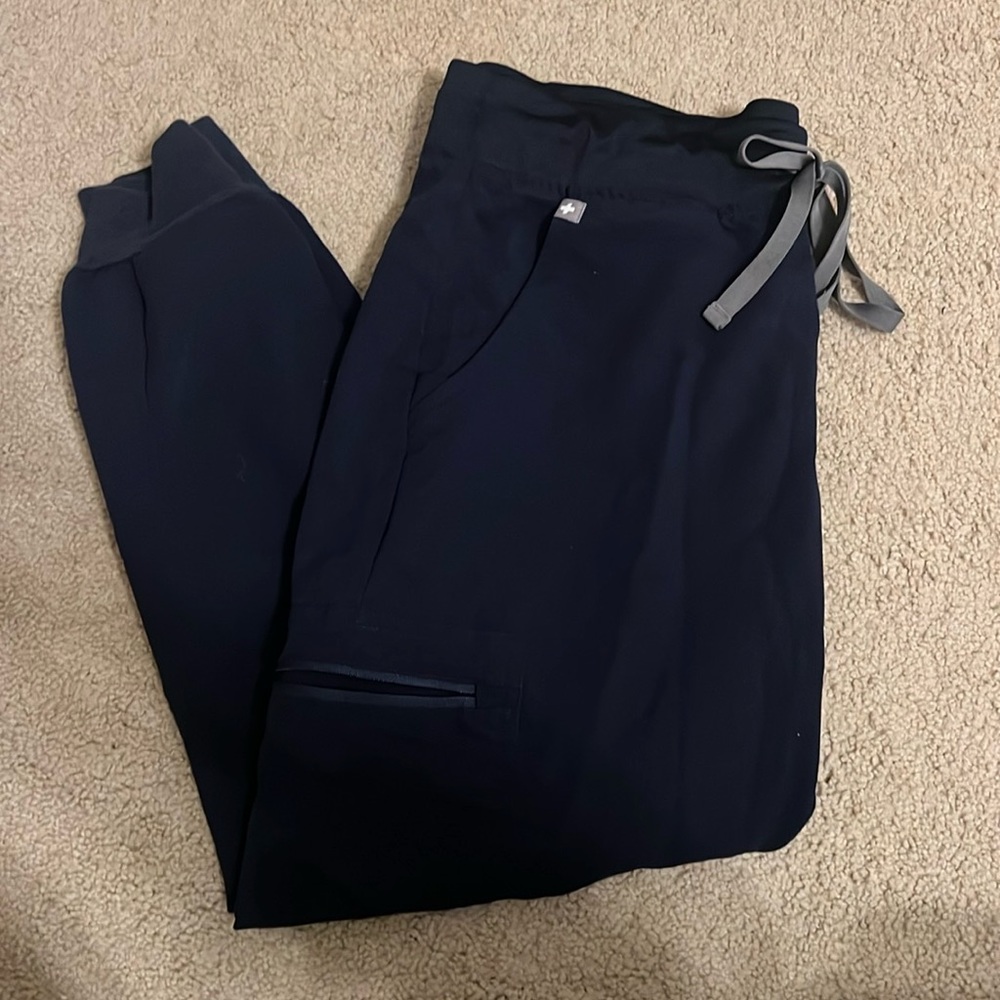 Figs Women’s Navy Zamora Jogger Scrub